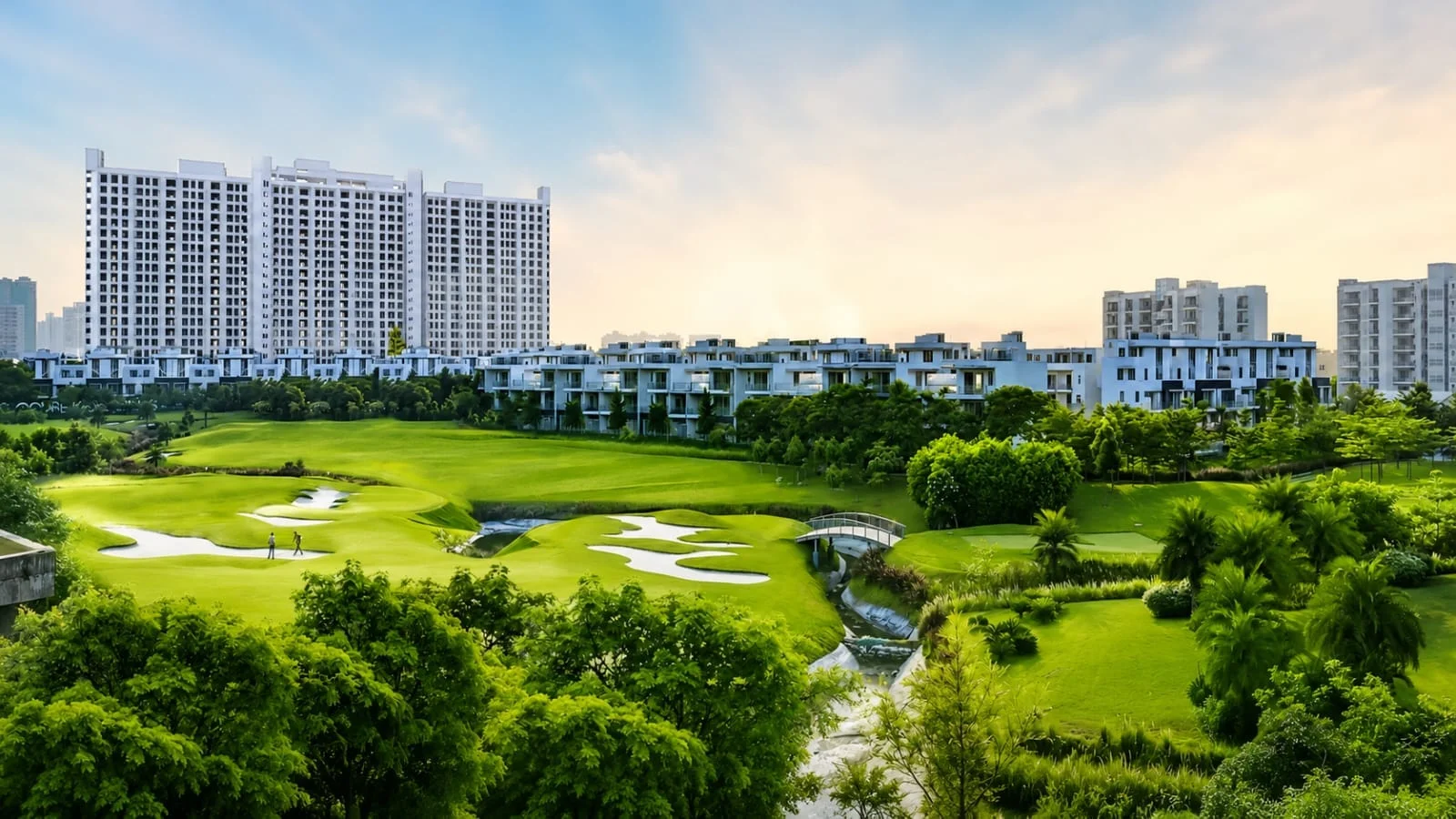 Crown Residences at Godrej Golf Links Sector 27 Greater Noida 3 & 4 BHK golf-facing apartments with 9-hole golf course near Pari Chowk
